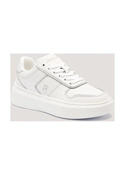 Tommy Hilfiger Skórzane sneakersy Patent ze sklepu Gomez Fashion Store w kategorii Buty sportowe damskie - zdjęcie 185771173