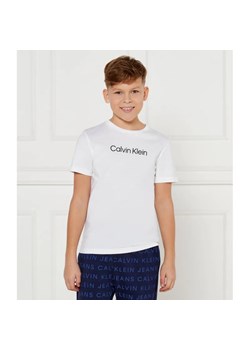 Calvin Klein Jeans T-shirt | Regular Fit ze sklepu Gomez Fashion Store w kategorii T-shirty chłopięce - zdjęcie 185776294
