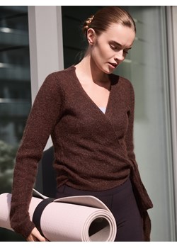 Reserved - Sweter z wełną - ciemnobrązowy ze sklepu Reserved w kategorii Swetry damskie - zdjęcie 185780954