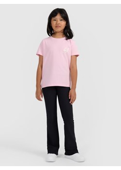 Dziewczęcy t-shirt z nadrukiem 4F 4FJWAW25TTSHF2396 - różowy ze sklepu Sportstylestory.com w kategorii Bluzki dziewczęce - zdjęcie 185784970