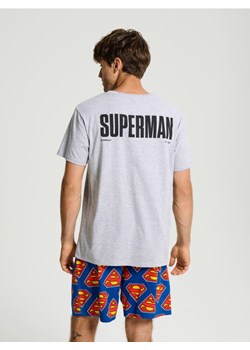 Sinsay - Piżama z domieszką wiskozy z nadrukiem na plecach Superman - wielobarwny ze sklepu Sinsay w kategorii Piżamy męskie - zdjęcie 185787100