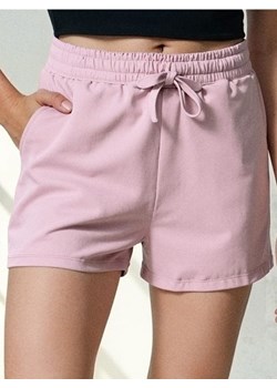 Sinsay - Szorty z wiązaniem w pasie soft touch - różowy ze sklepu Sinsay w kategorii Szorty - zdjęcie 185791101