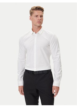 HUGO Koszula Ero3 50475678 Biały Extra Slim Fit ze sklepu MODIVO w kategorii Koszule męskie - zdjęcie 185792851