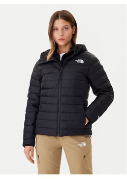 The North Face Kurtka puchowa Classic NF0A8D3E Czarny Regular Fit ze sklepu MODIVO w kategorii Kurtki damskie - zdjęcie 185797292