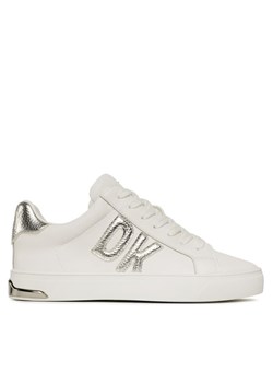 Sneakersy DKNY Abeni Lace Up Sneaker K1300916 Biały ze sklepu eobuwie.pl w kategorii Buty sportowe damskie - zdjęcie 185800603