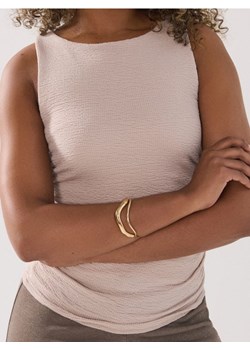 Sinsay - Top ze strukturalnego materiału z marszczeniami - beżowy - id: 653EU-08X - marki Sinsay - 185804163 Sinsay - Top ze strukturalnego materiału z marszczeniami - beżowy ze sklepu Sinsay w kategorii Bluzki damskie - zdjęcie 185804163