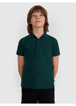 Chłopięca koszulka polo 4F 4FJRAW25TPTSM0749 - zielona ze sklepu Sportstylestory.com w kategorii T-shirty chłopięce - zdjęcie 185805833