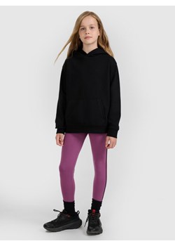 Dziewczęce legginsy dzianinowe 4F 4FJWAW25TTIGF243 - fioletowe ze sklepu Sportstylestory.com w kategorii Spodnie dziewczęce - zdjęcie 185805914