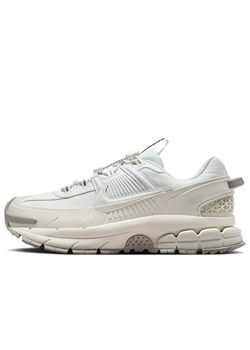 Buty damskie Nike Zoom Vomero Roam HV6410-100 - białe ze sklepu streetstyle24.pl w kategorii Buty sportowe damskie - zdjęcie 185808200