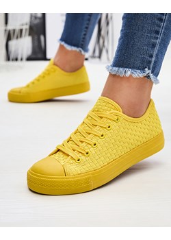 Żółte damskie trampki Aklina - Obuwie ze sklepu royalfashion.pl w kategorii Trampki damskie - zdjęcie 185808652