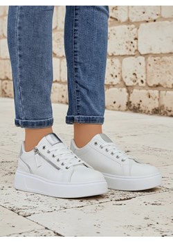 Royalfashion Sportowe sneakersy damskie Selio ze sklepu royalfashion.pl w kategorii Trampki damskie - zdjęcie 185814330