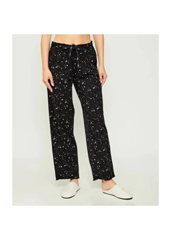 Hugo Bodywear Spodnie od piżamy CASUAL | Loose fit ze sklepu Gomez Fashion Store w kategorii Piżamy damskie - zdjęcie 185822951