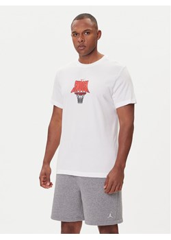 Nike T-Shirt HJ3466 100 Biały Regular Fit ze sklepu MODIVO w kategorii T-shirty męskie - zdjęcie 185833820