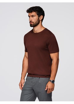 Męska klasyczna dzianinowa koszulka męska ze ściągaczami– ciepłobrązowa V4 OM-TSCT-0252 ze sklepu ombre w kategorii T-shirty męskie - zdjęcie 185843223