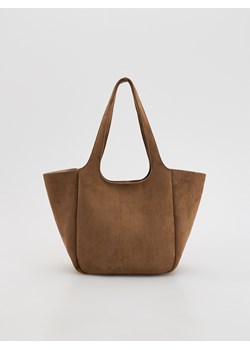 Reserved - Torebka shopper z imitacji zamszu - beżowy ze sklepu Reserved w kategorii Torebki damskie - zdjęcie 185849202