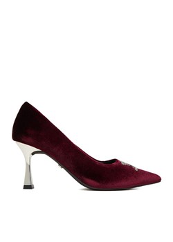 Szpilki Juicy Couture EO-R24SS94659 Bordowy ze sklepu eobuwie.pl w kategorii Czółenka - zdjęcie 185859394