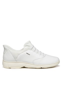Sneakersy Geox D Nebula 2.0 Plus D568EA 08514 C1000 Biały ze sklepu eobuwie.pl w kategorii Buty sportowe damskie - zdjęcie 185859790