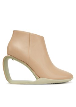 United Nude Botki Mobius Ankle Bootie Hi 1093793116 Beżowy - id: 0000305658869 - marki United Nude - 185868594 United Nude Botki Mobius Ankle Bootie Hi 1093793116 Beżowy ze sklepu MODIVO w kategorii Botki - zdjęcie 185868594