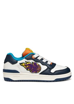Geox Sneakersy J Washiba J56LQB 000BC C0899 D Biały ze sklepu MODIVO w kategorii Buty sportowe dziecięce - zdjęcie 185870012