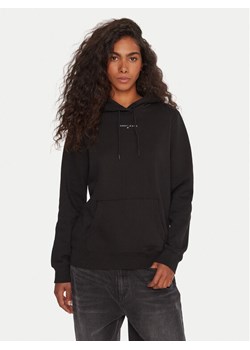 Tommy Jeans Bluza Linear DW0DW21963 Czarny Regular Fit ze sklepu MODIVO w kategorii Bluzy damskie - zdjęcie 185870131