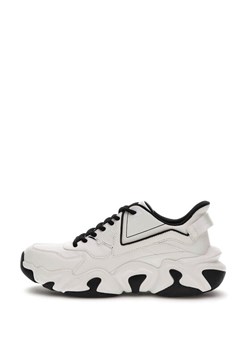 Guess Sneakersy 178415 Czarny ze sklepu MODIVO w kategorii Buty sportowe męskie - zdjęcie 185870530