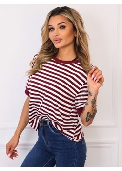 T-SHIRT OVERSIZE W BORDOWE PASKI- BIAŁY ze sklepu olika.com.pl w kategorii Bluzki damskie - zdjęcie 185883824