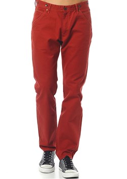 LEE LOGGER MĘSKIE SPODNIE MATERIAŁOWE RUMBA RED L750GL55 ze sklepu YouNeedit.pl w kategorii Spodnie męskie - zdjęcie 185886602