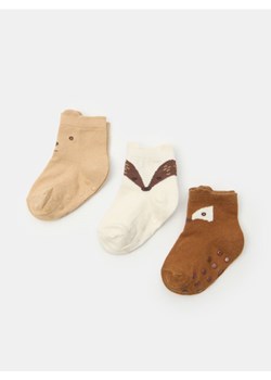 Sinsay - Skarpetki antypoślizgowe 3 pack - wielobarwny ze sklepu Sinsay w kategorii Skarpetki dziecięce - zdjęcie 185894540