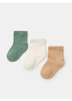 Sinsay - Skarpetki niemowlęce 3 pack - wielobarwny - id: 077FZ-MLC - marki Sinsay - 185894541 Sinsay - Skarpetki niemowlęce 3 pack - wielobarwny ze sklepu Sinsay w kategorii Skarpetki dziecięce - zdjęcie 185894541
