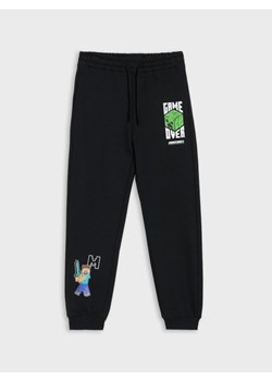 Sinsay - Spodnie jogger z nadrukiem Minecraft - czarny - id: 494FC-99X - marki Sinsay - 185894934 Sinsay - Spodnie jogger z nadrukiem Minecraft - czarny ze sklepu Sinsay w kategorii Spodnie chłopięce - zdjęcie 185894934