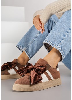 Brązowe Sneakersy w Stylu Tenisówek Ozdobione Kokardą z Weluru Lerrive ze sklepu renee.pl w kategorii Buty sportowe damskie - zdjęcie 185896072