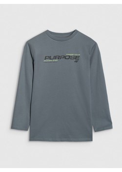 Chłopięcy longsleeve z nadrukiem 4F 4FJRAW25TLONM585 - zielony ze sklepu Sportstylestory.com w kategorii T-shirty chłopięce - zdjęcie 185900413