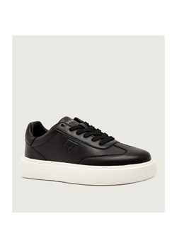 Guess Skórzane sneakersy PLAZA ze sklepu Gomez Fashion Store w kategorii Buty sportowe męskie - zdjęcie 185900632