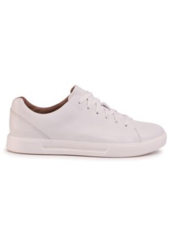 Sneakersy Clarks Un Costa Lace 261401647 Biały ze sklepu eobuwie.pl w kategorii Trampki męskie - zdjęcie 185908524