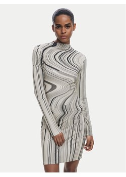 Desigual Sukienka codzienna Chiara 25WWVK35 Beżowy Slim Fit ze sklepu MODIVO w kategorii Sukienki - zdjęcie 185913193