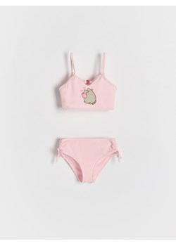 Reserved - Dwuczęściowy strój kąpielowy Pusheen - pastelowy róż ze sklepu Reserved w kategorii Stroje kąpielowe - zdjęcie 185921270