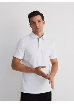 Reserved - Koszulka polo regular z haftem - biały ze sklepu Reserved w kategorii T-shirty męskie - zdjęcie 185921372