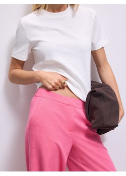 Mohito - T-shirt z krótkim rękawem - kremowy ze sklepu Mohito w kategorii Bluzki damskie - zdjęcie 185927121