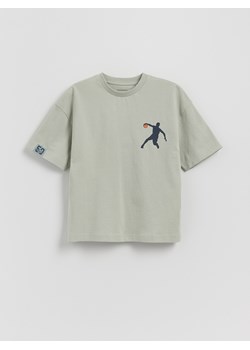 Reserved - Bawełniany t-shirt z nadrukiem - jasnoturkusowy ze sklepu Reserved w kategorii T-shirty chłopięce - zdjęcie 185928320