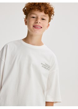 Reserved - Bawełniany t-shirt z nadrukiem - biały ze sklepu Reserved w kategorii T-shirty chłopięce - zdjęcie 185929143