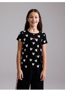 Reserved - Bawełniany t-shirt w serca - czarny ze sklepu Reserved w kategorii Bluzki dziewczęce - zdjęcie 185933840