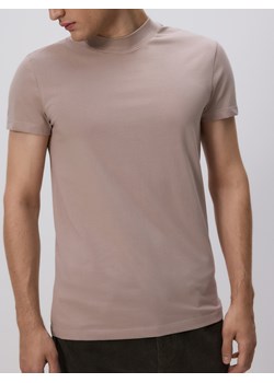 Reserved - Bawełniany t-shirt slim fit - brązowy ze sklepu Reserved w kategorii T-shirty męskie - zdjęcie 185935374