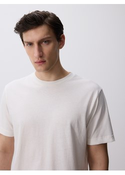 Reserved - T-shirt regular fit z lnem - złamana biel ze sklepu Reserved w kategorii T-shirty męskie - zdjęcie 185935770