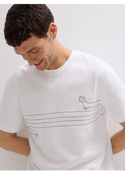 Reserved - T-shirt regular z haftem - biały ze sklepu Reserved w kategorii T-shirty męskie - zdjęcie 185936673