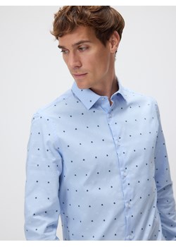Reserved - Bawełniana koszula slim fit - jasnoniebieski ze sklepu Reserved w kategorii Koszule męskie - zdjęcie 185948954