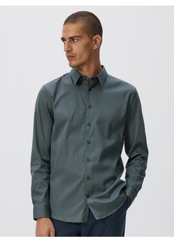 Reserved - Gładka koszula slim fit - zielony ze sklepu Reserved w kategorii Koszule męskie - zdjęcie 185949073
