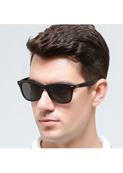 Przeciwsłoneczne Okulary polaryzacyjne Nerdy czarne POL-790 ze sklepu Stylion w kategorii Okulary przeciwsłoneczne męskie - zdjęcie 185963021