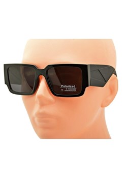 Damskie okulary przeciwsłoneczne z filtrem UV400 i polaryzacją POL-2282 ze sklepu Stylion w kategorii Okulary przeciwsłoneczne damskie - zdjęcie 185964814