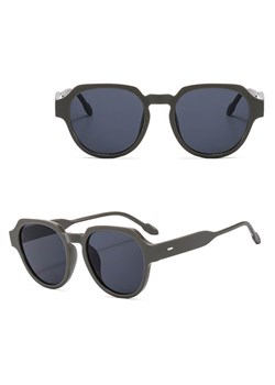 Okulary przeciwsłoneczne z filtrem UV400 STL28B szare + akcesoria ze sklepu Stylion w kategorii Okulary przeciwsłoneczne damskie - zdjęcie 185965303