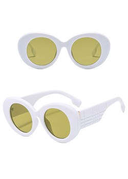 Okulary przeciwsłoneczne z filtrem UV400 STL32E biały/zielony + akcesoria ze sklepu Stylion w kategorii Okulary przeciwsłoneczne damskie - zdjęcie 185965343